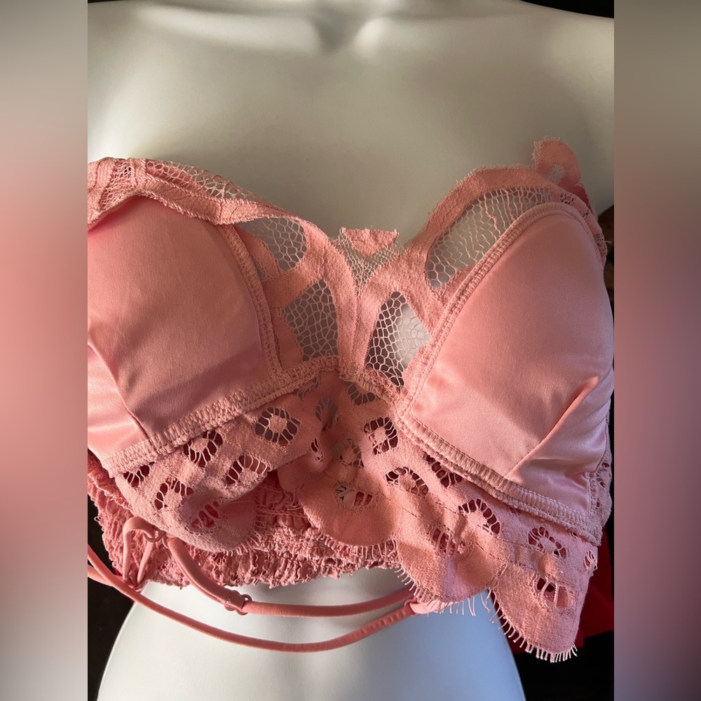 LIGHT PINK LACE BRALETTE - Picture 7 of 8